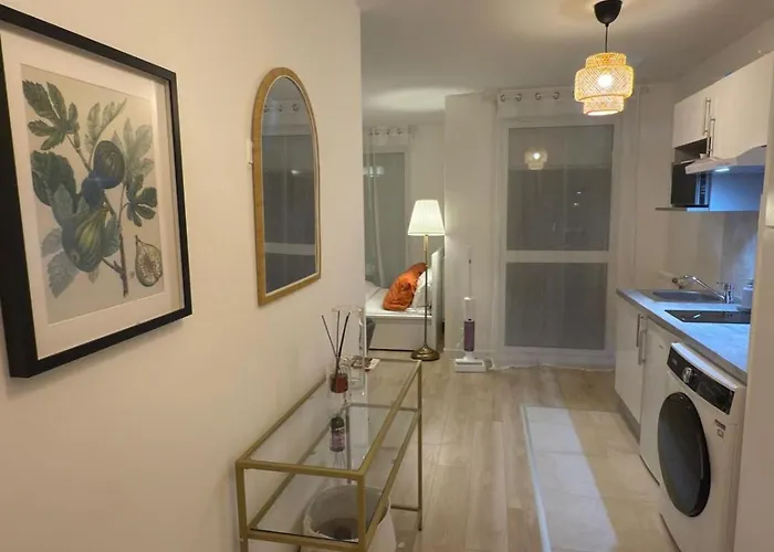 Standing Confort Et Modernite * Clichy-sous-Bois